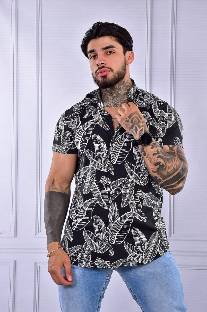 Camisa Tradicional Hojas Tropicales Negra