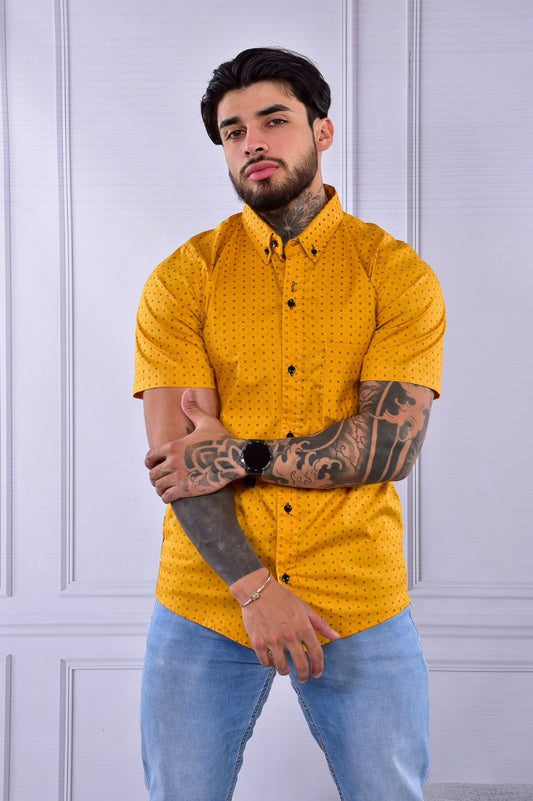 Camisa Mini Print Manga Corta Mostaza